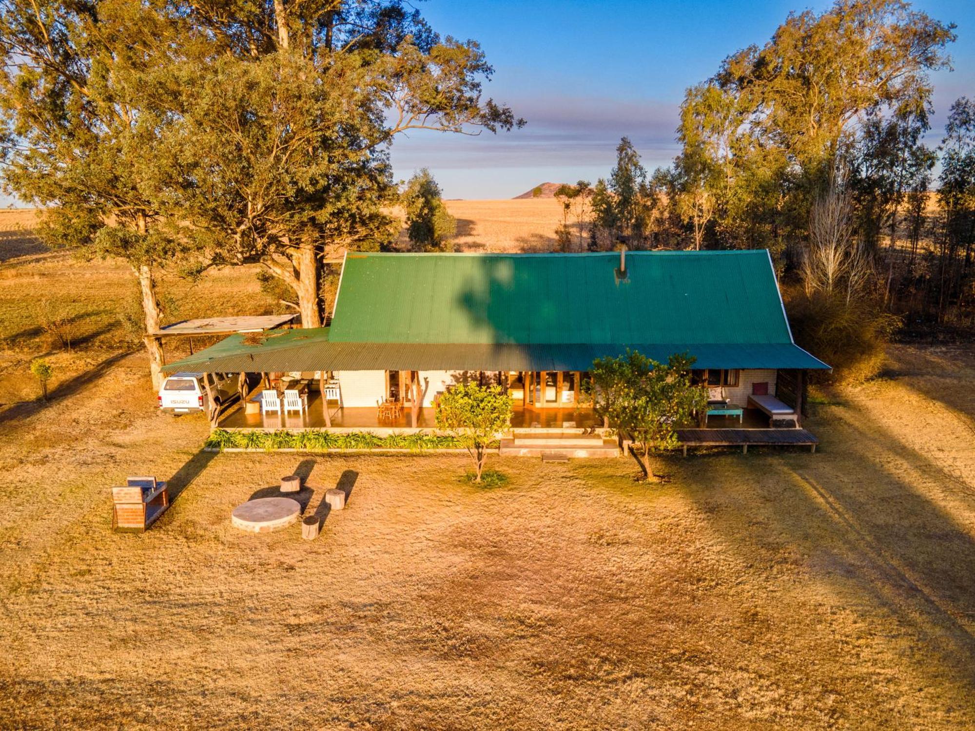 Dalmore Guest Farm Bergville Bagian luar foto
