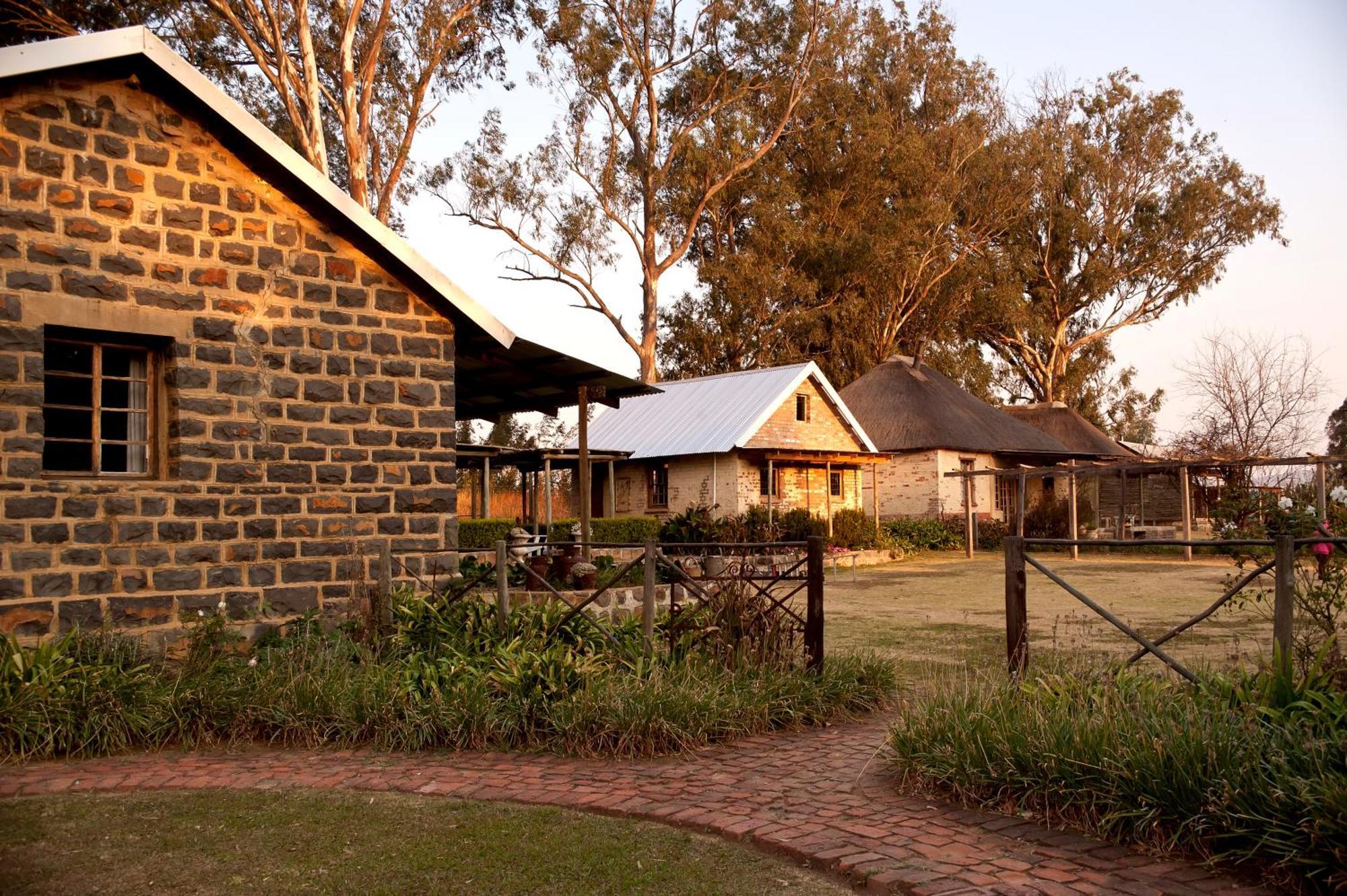 Dalmore Guest Farm Bergville Bagian luar foto