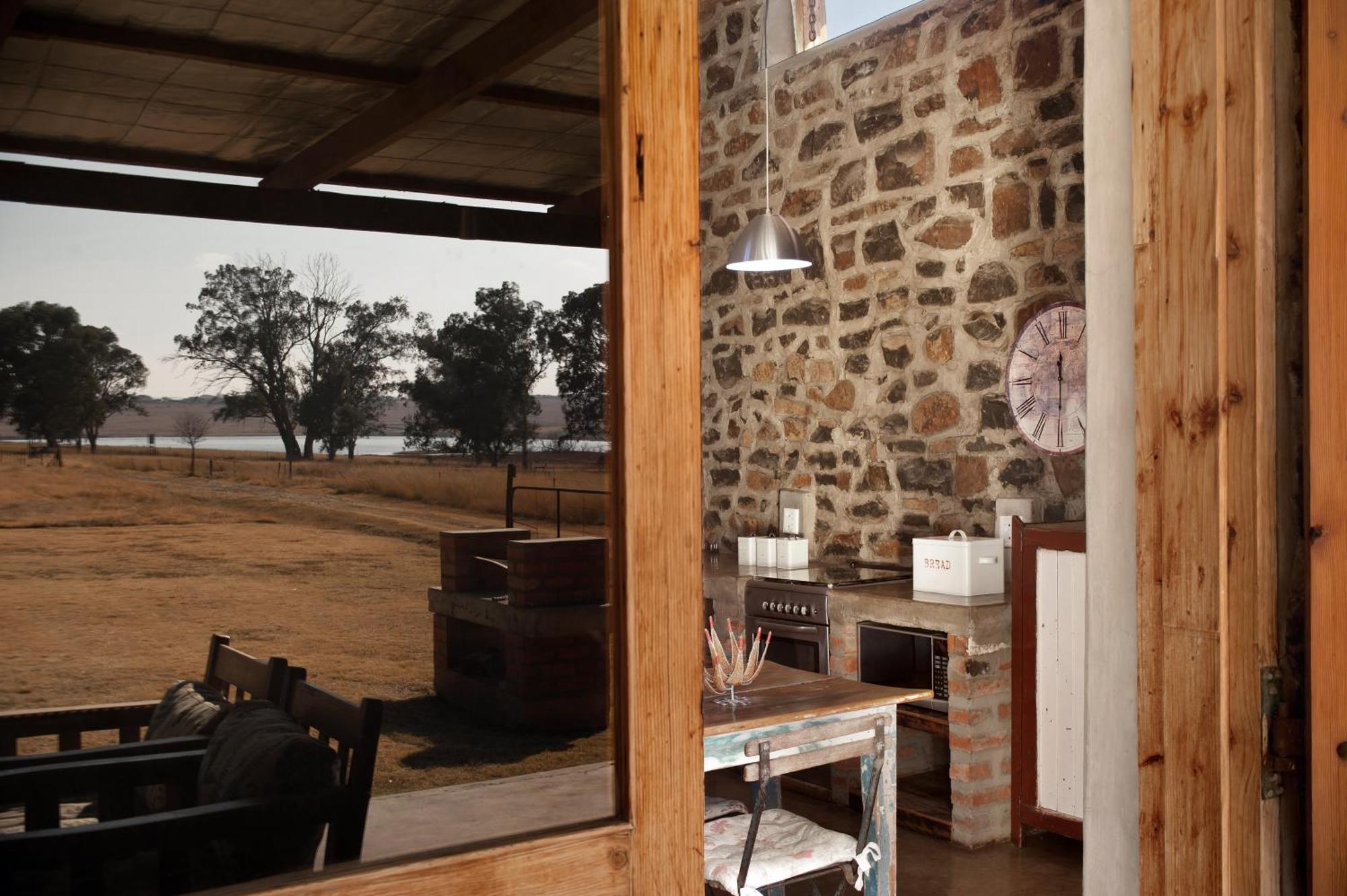 Dalmore Guest Farm Bergville Bagian luar foto