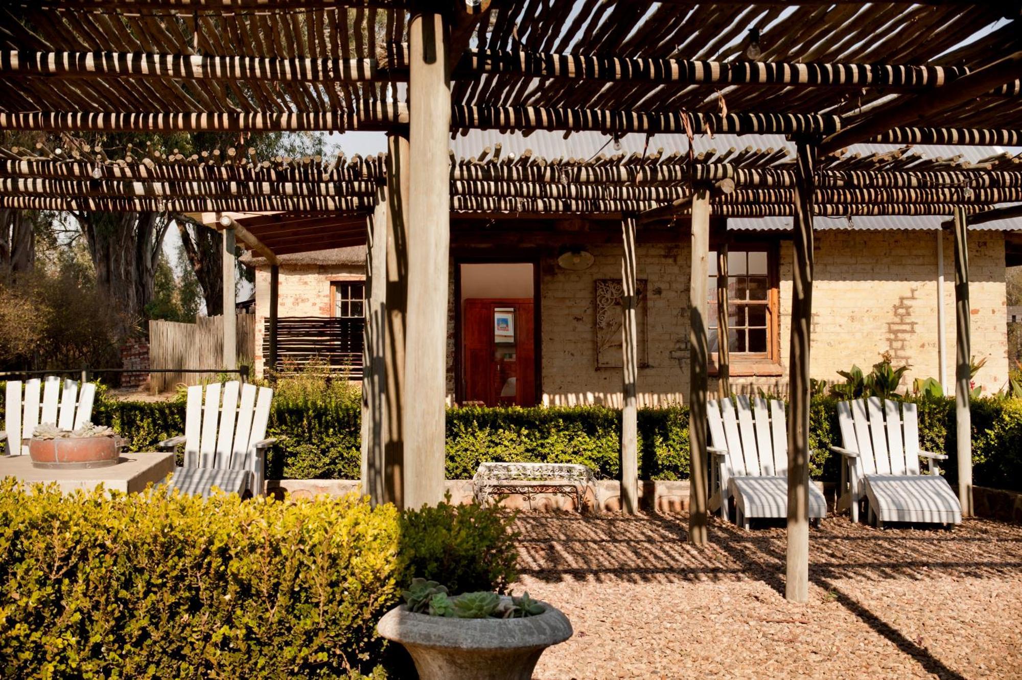Dalmore Guest Farm Bergville Bagian luar foto